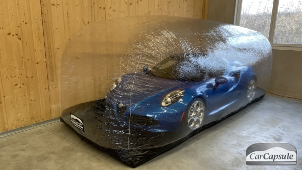 alfa_romeo_4c_carcapsule_in_bubble.jpg