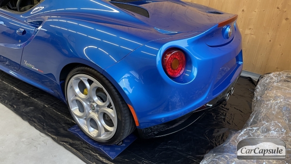 alfa_romeo_4c_carcapsule_rear.jpg