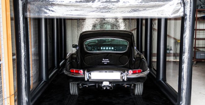 Jaguar E-Type im ShowCase Galeriebild